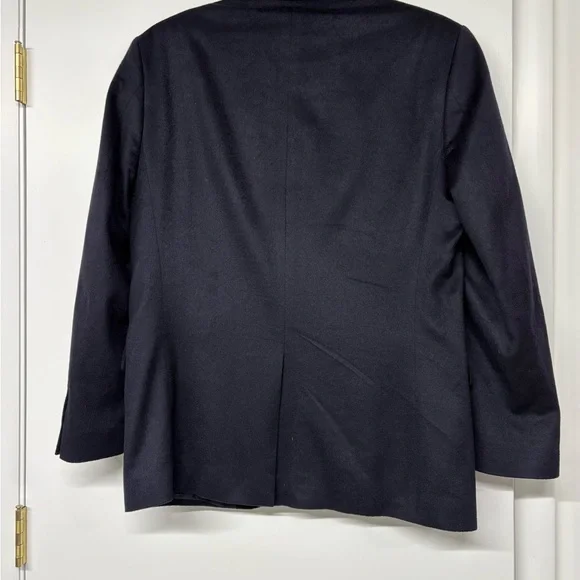 Men’s Neiman Marcus Navy Cashmere Sport Coat New Size 40R